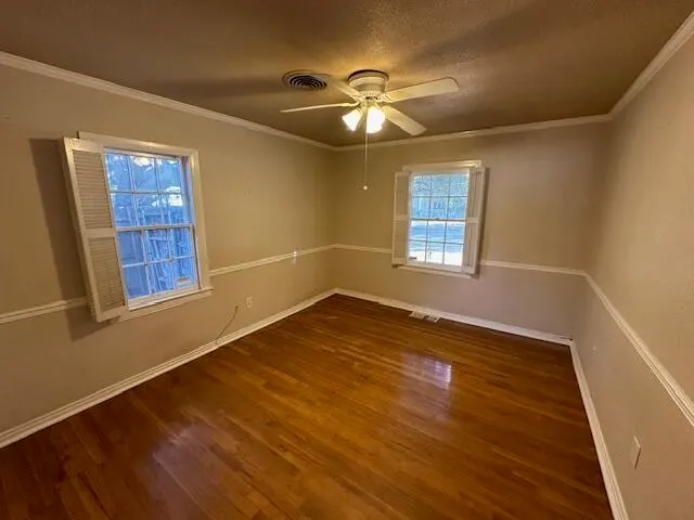 Photo 8 — 2804 23rd Street, Lubbock, TX 79410