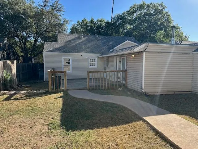 Photo 18 — 2804 23rd Street, Lubbock, TX 79410