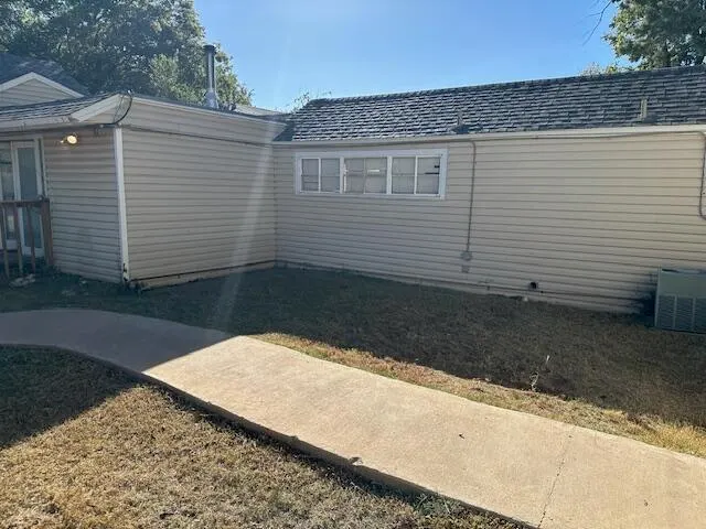 Photo 19 — 2804 23rd Street, Lubbock, TX 79410