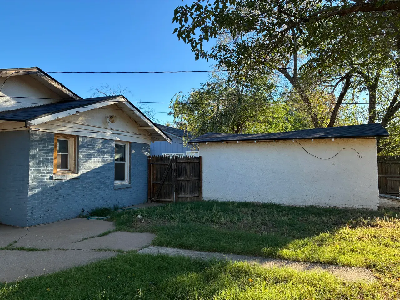 Photo 21 — 2217 25th Street, Lubbock, TX 79411