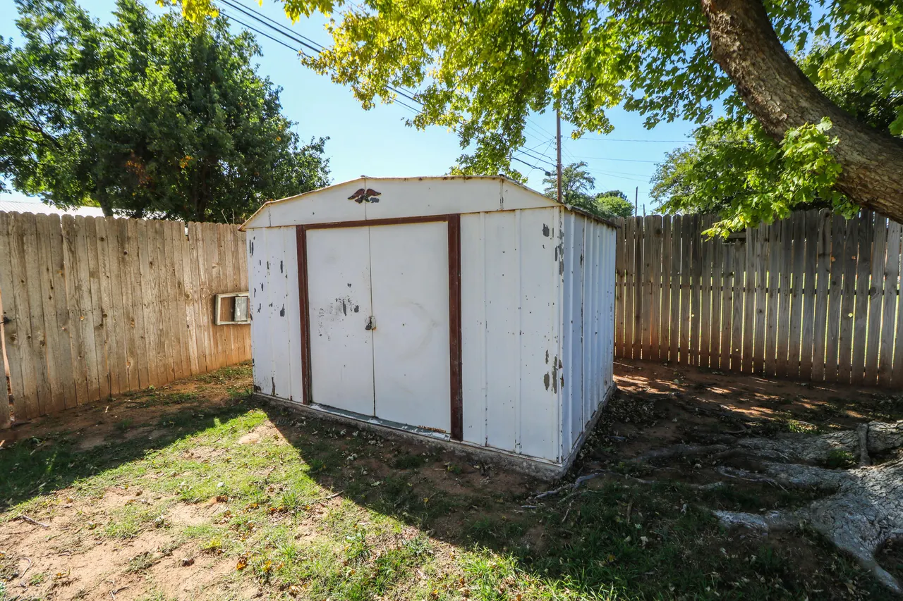 Photo 23 — 232 E 26th Street, Littlefield, TX 79339