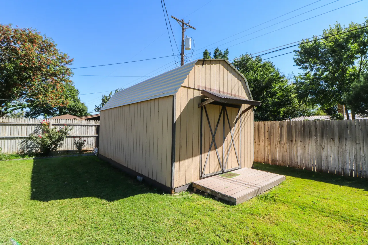 Photo 24 — 232 E 26th Street, Littlefield, TX 79339
