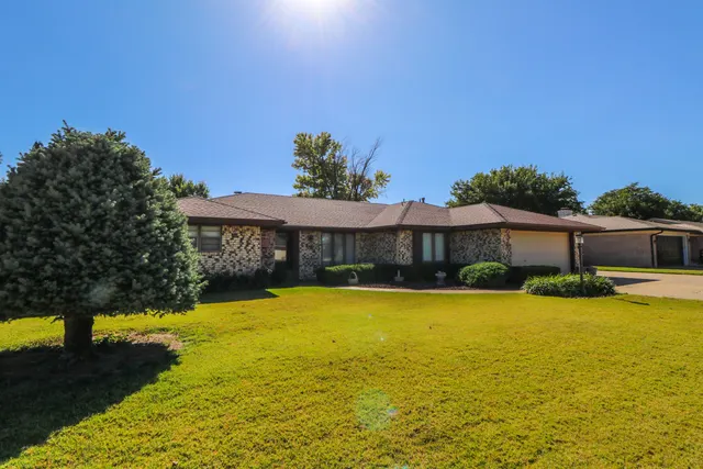 Photo 2 — 232 E 26th Street, Littlefield, TX 79339