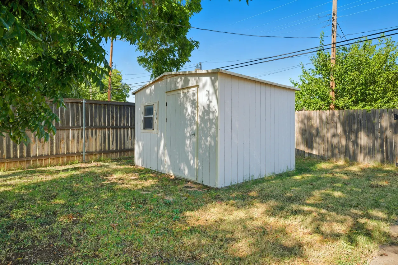 Photo 21 — 5208 40th Street, Lubbock, TX 79414