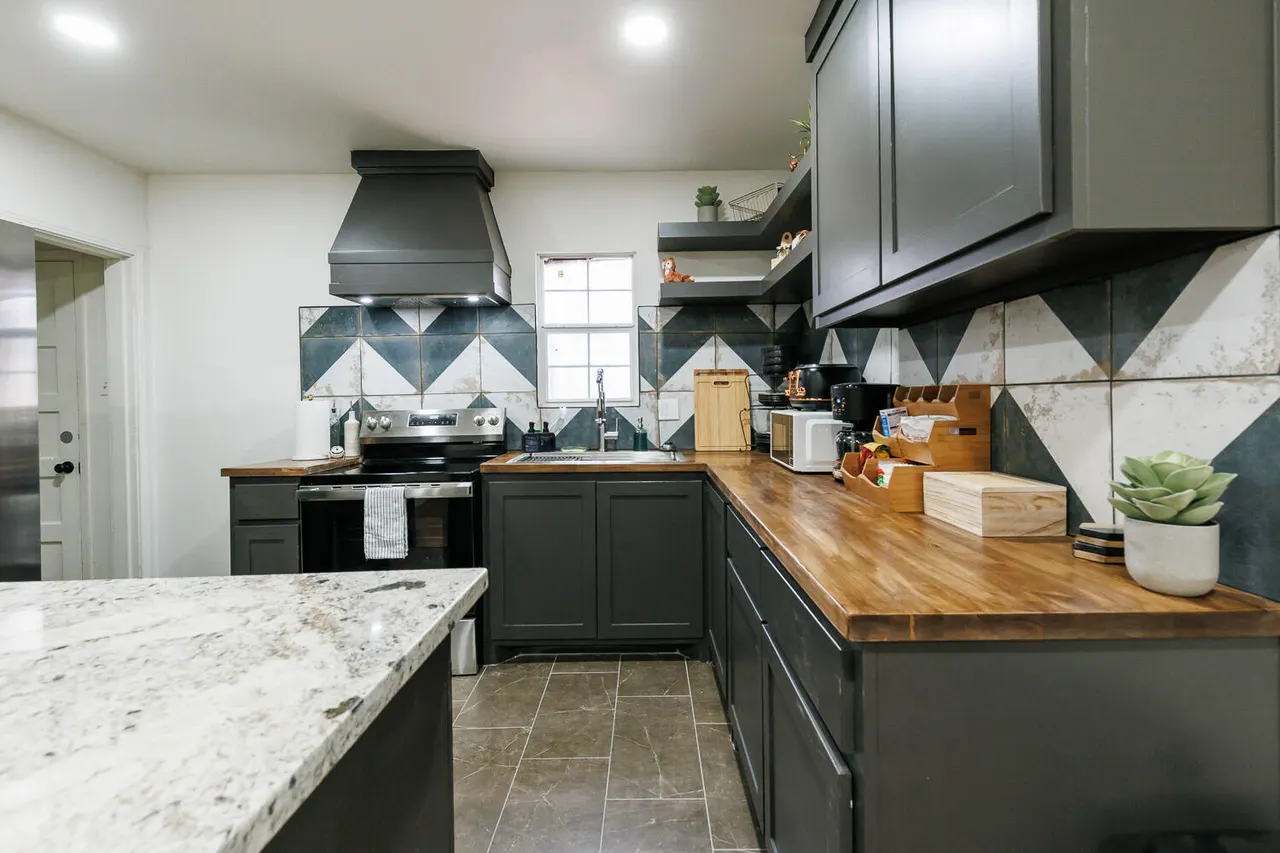 Photo 26 — 2317 29th Street, Lubbock, TX 79411