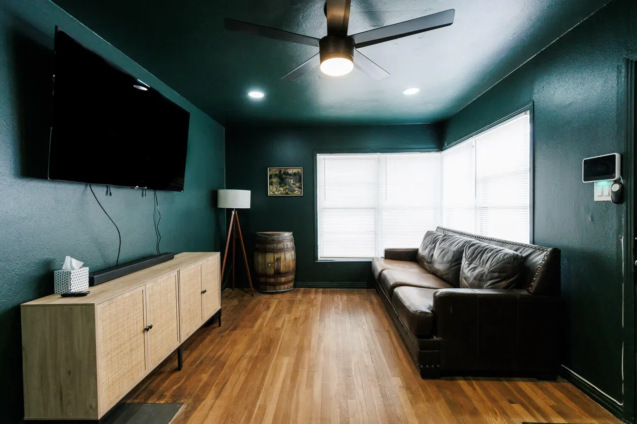 Photo 9 — 2317 29th Street, Lubbock, TX 79411