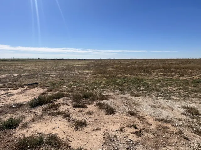 Photo 3 — 4522 E County Rd 5945, Lubbock, TX 79403