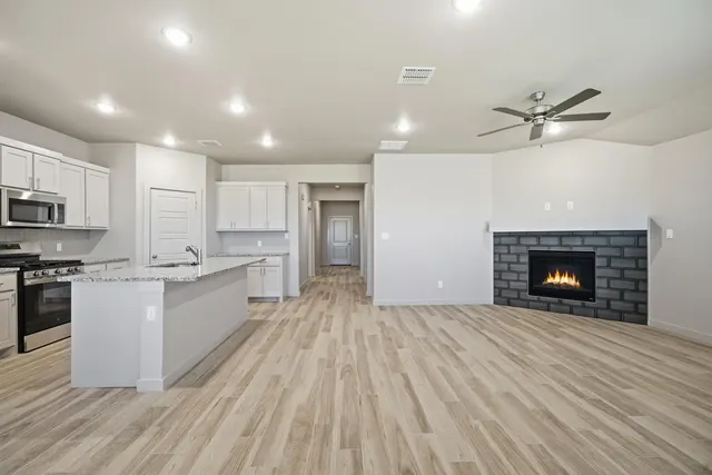 Photo 6 — 616 E 13th Street, Wolfforth, TX 79382