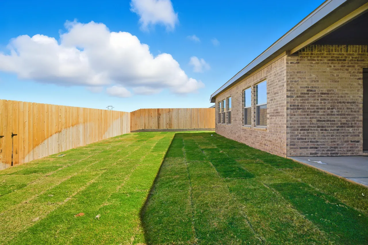 Photo 34 — 616 E 13th Street, Wolfforth, TX 79382