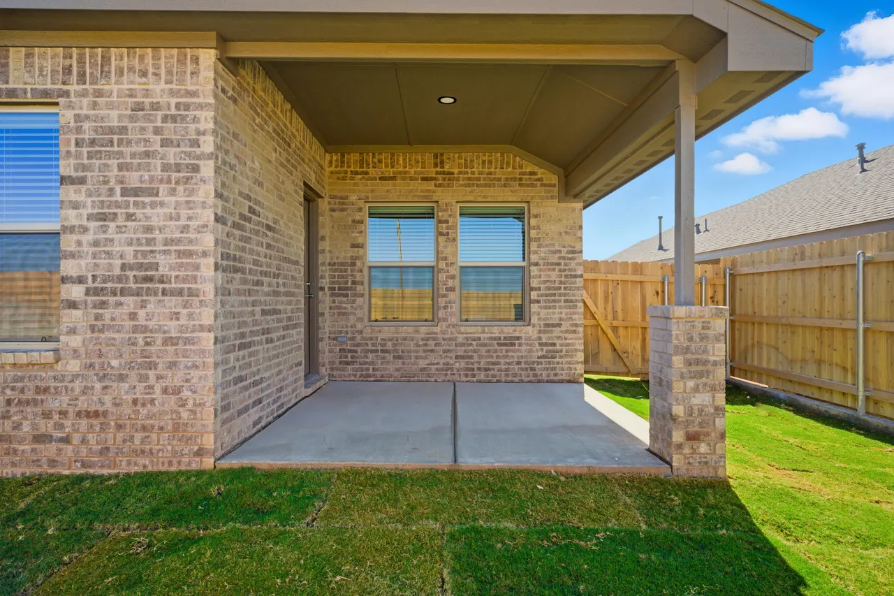 Photo 33 — 616 E 13th Street, Wolfforth, TX 79382