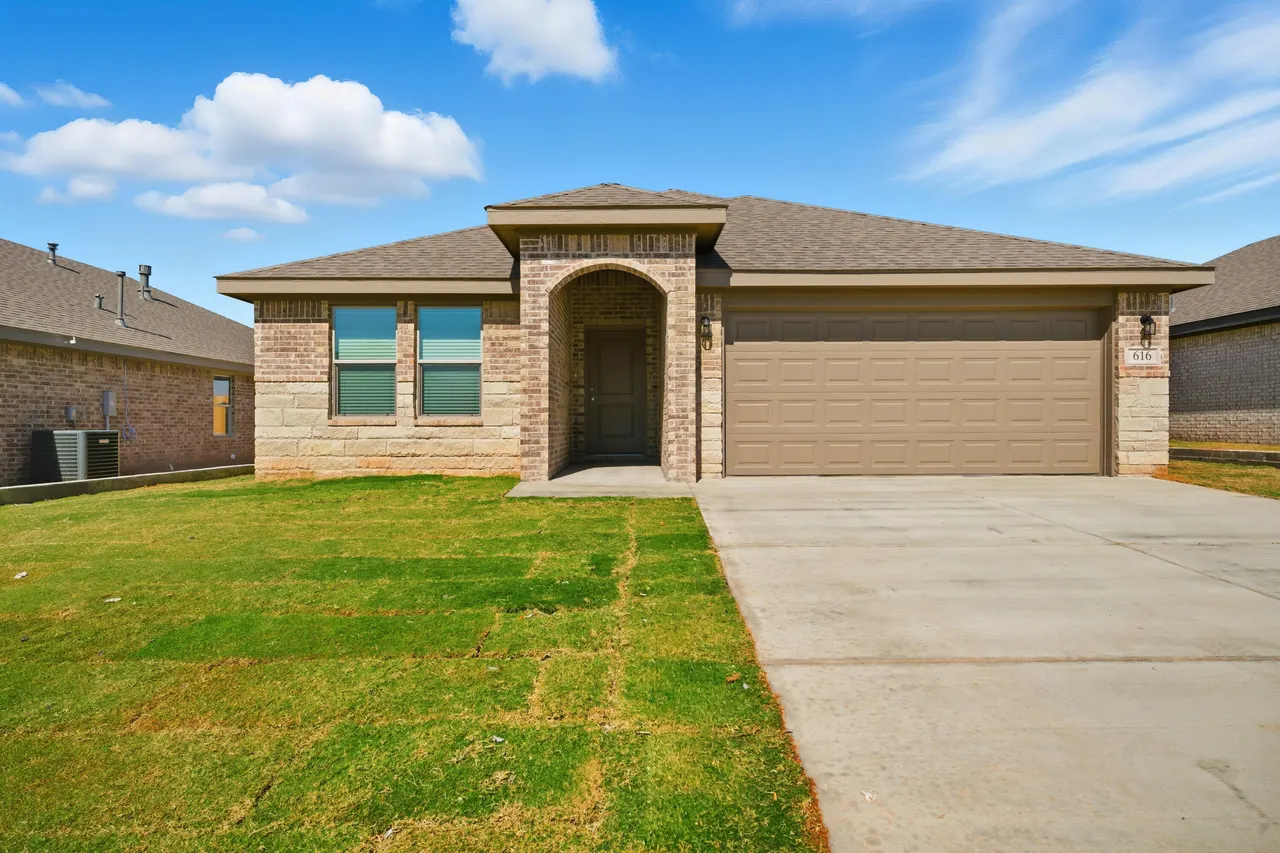 Front exterior — 616 E 13th Street, Wolfforth, TX 79382