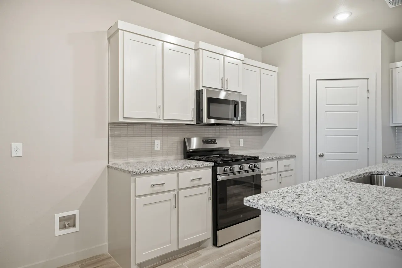 Photo 10 — 616 E 13th Street, Wolfforth, TX 79382