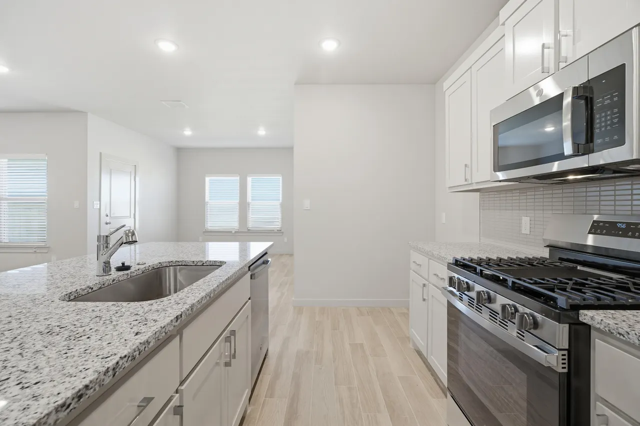 Photo 12 — 616 E 13th Street, Wolfforth, TX 79382