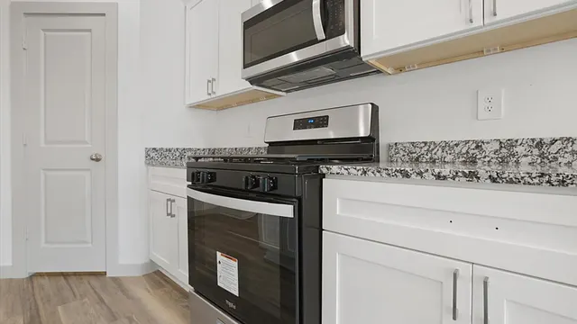 Photo 6 — 612 15th Street, Wolfforth, TX 79382