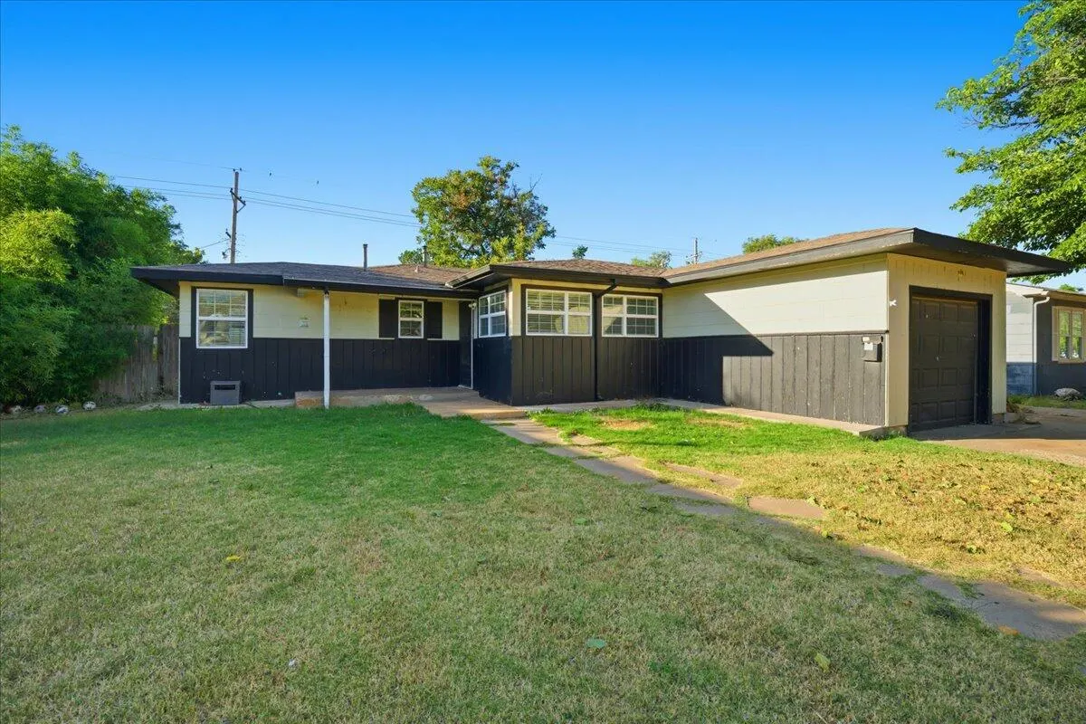 Photo 23 — 3813 31st Street, Lubbock, TX 79410