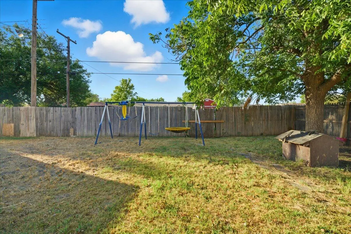 Photo 20 — 3813 31st Street, Lubbock, TX 79410