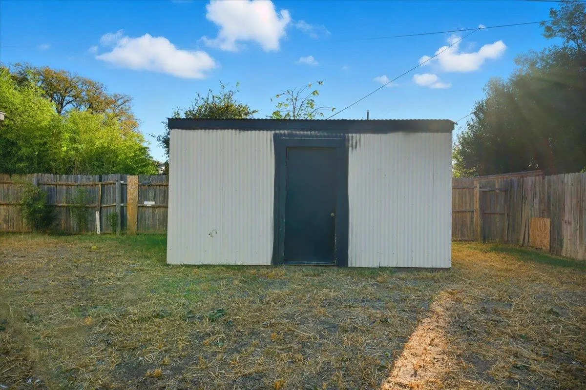 Photo 21 — 3813 31st Street, Lubbock, TX 79410
