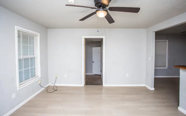 Photo 4 — 1518 40th Street, Lubbock, TX 79412