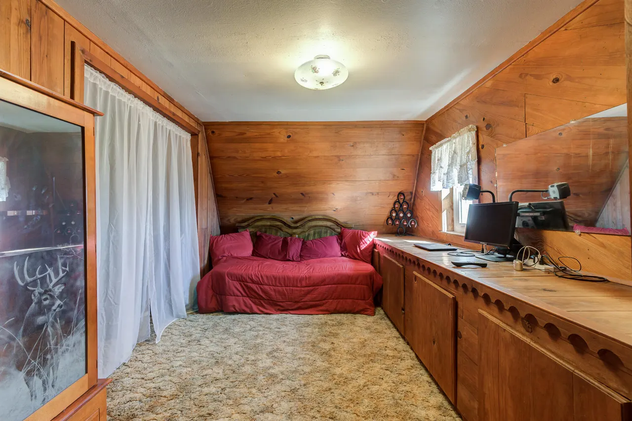 Photo 47 — 1548 S I-27, Hale Center, TX 79041