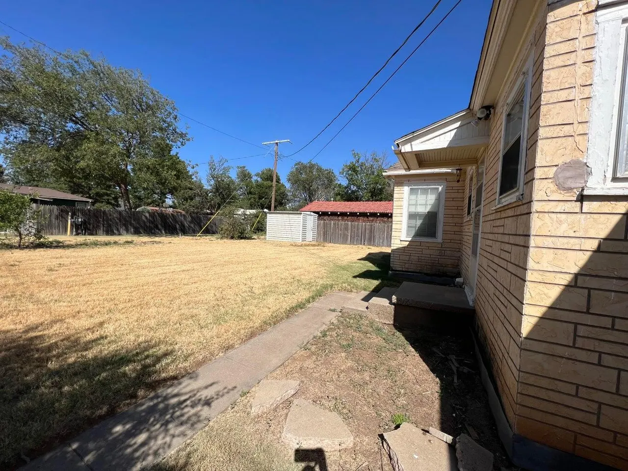 Photo 20 — 120 SW 10th Street, Plainview, TX 79072