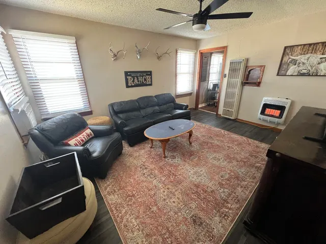 Photo 7 — 1214-1216 Oakland, Plainview, TX 79072