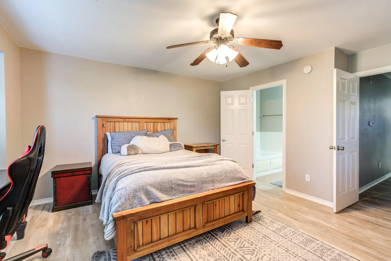 Photo 19 — 2105 Main Street 4, Lubbock, TX 79401