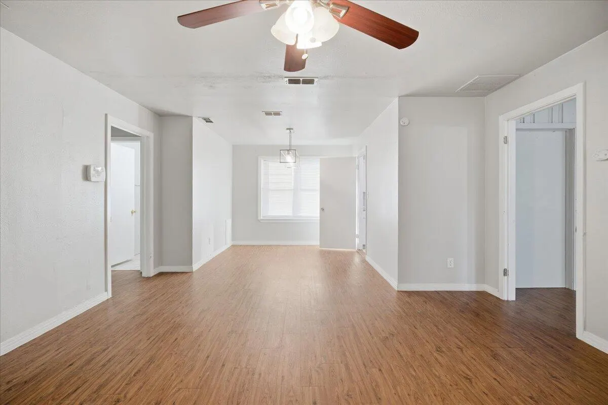 Photo 2 — 4115 31st Street, Lubbock, TX 79410