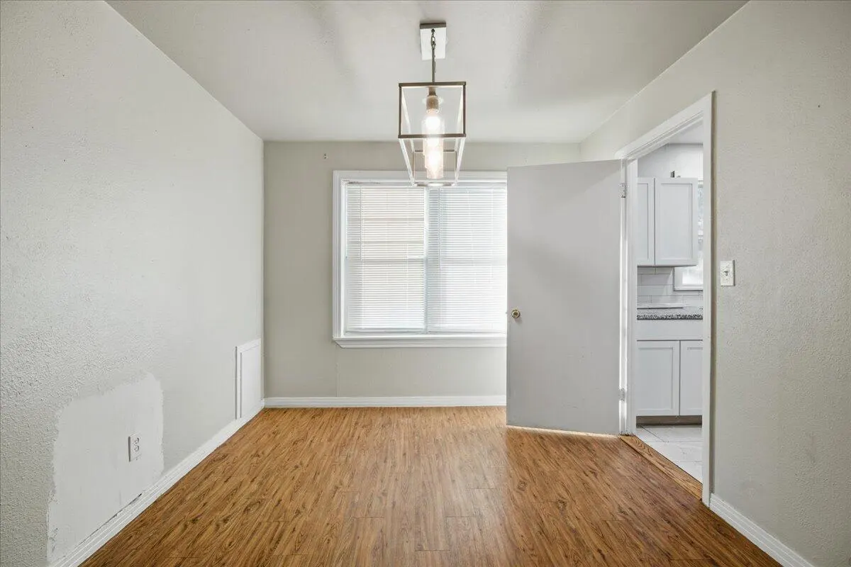Photo 4 — 4115 31st Street, Lubbock, TX 79410