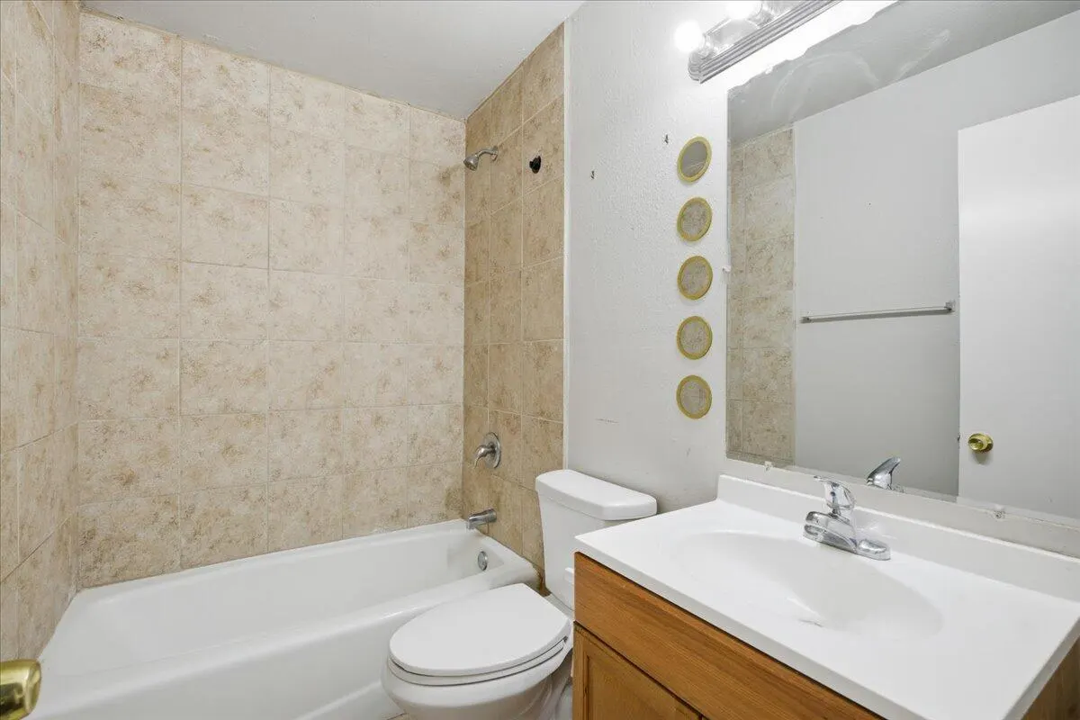 Photo 15 — 4115 31st Street, Lubbock, TX 79410
