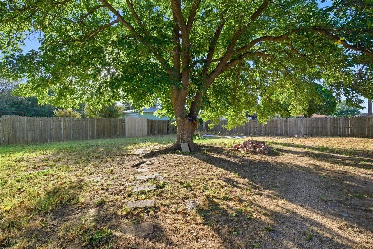 Photo 16 — 4115 31st Street, Lubbock, TX 79410