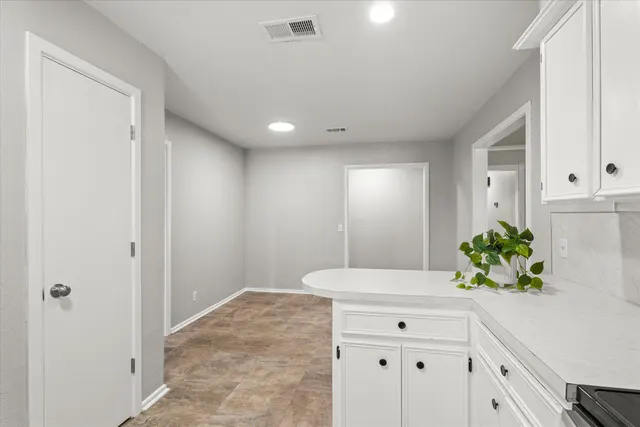 Photo 3 — 5006 57th Street, Lubbock, TX 79414