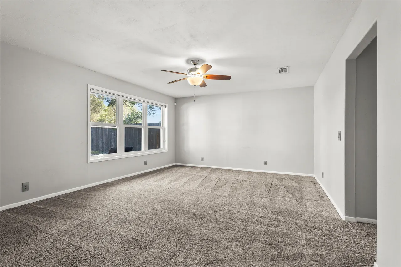 Photo 10 — 5006 57th Street, Lubbock, TX 79414