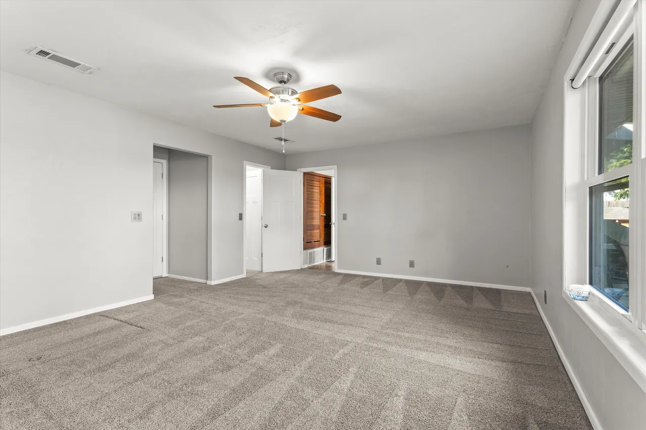 Photo 11 — 5006 57th Street, Lubbock, TX 79414