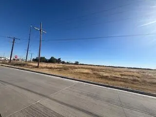 Photo 2 — 345 Industrial Drive, Slaton, TX 79364