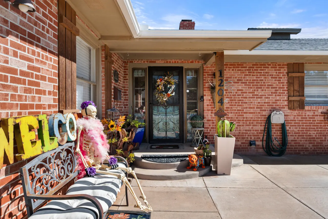 Photo 5 — 1204 Garland Street, Plainview, TX 79072