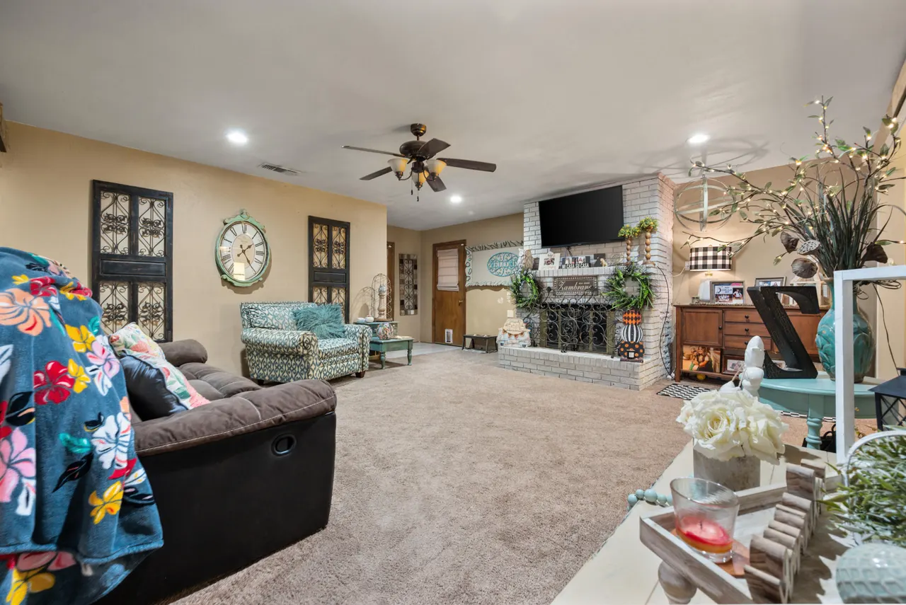 Photo 8 — 1204 Garland Street, Plainview, TX 79072