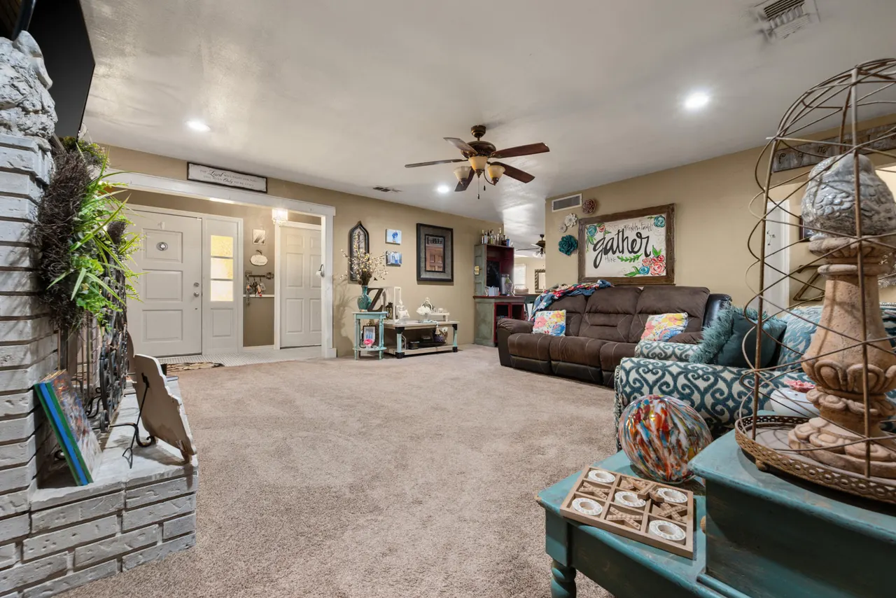 Photo 10 — 1204 Garland Street, Plainview, TX 79072