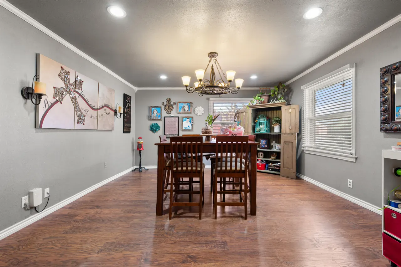 Photo 16 — 1204 Garland Street, Plainview, TX 79072