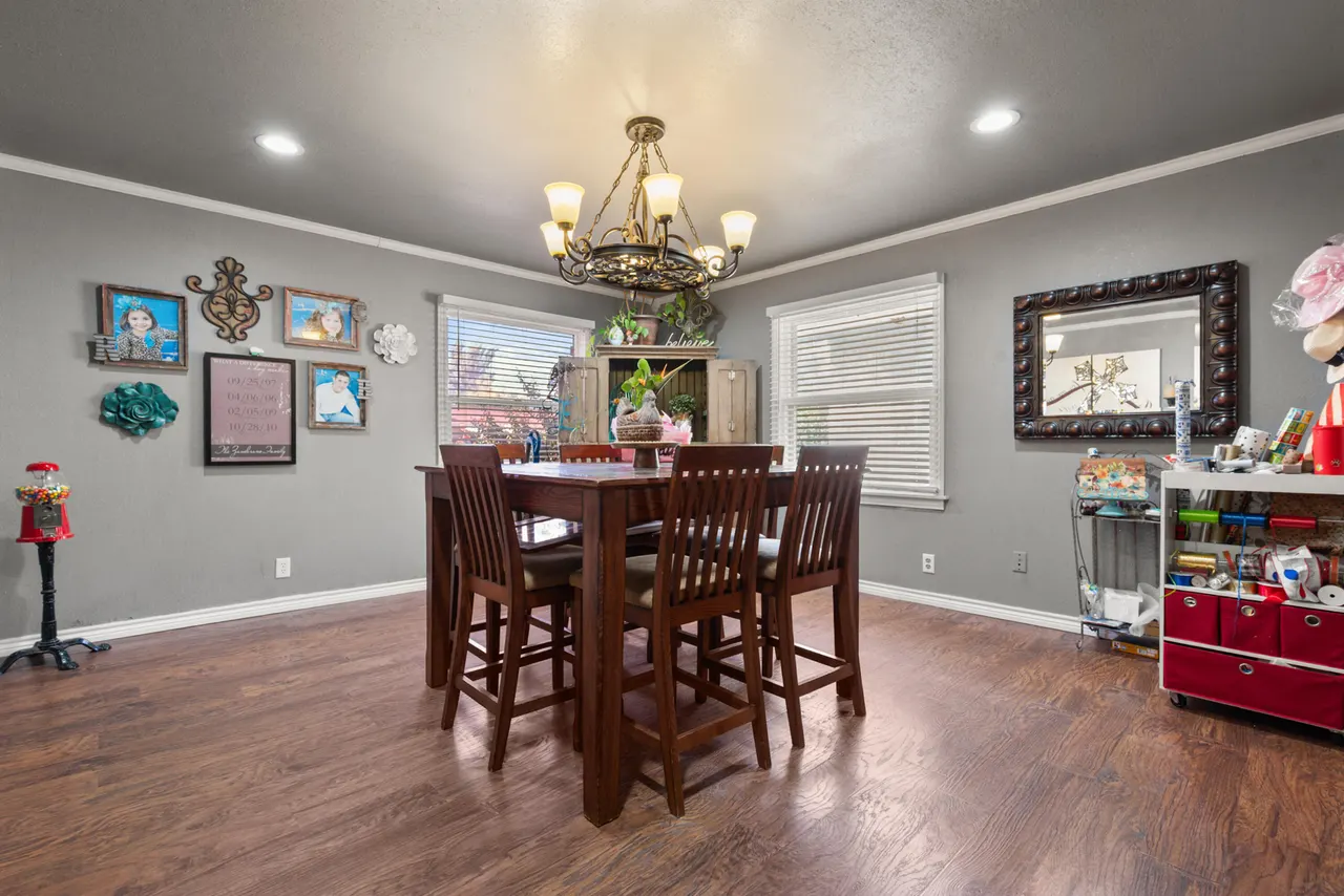 Photo 17 — 1204 Garland Street, Plainview, TX 79072