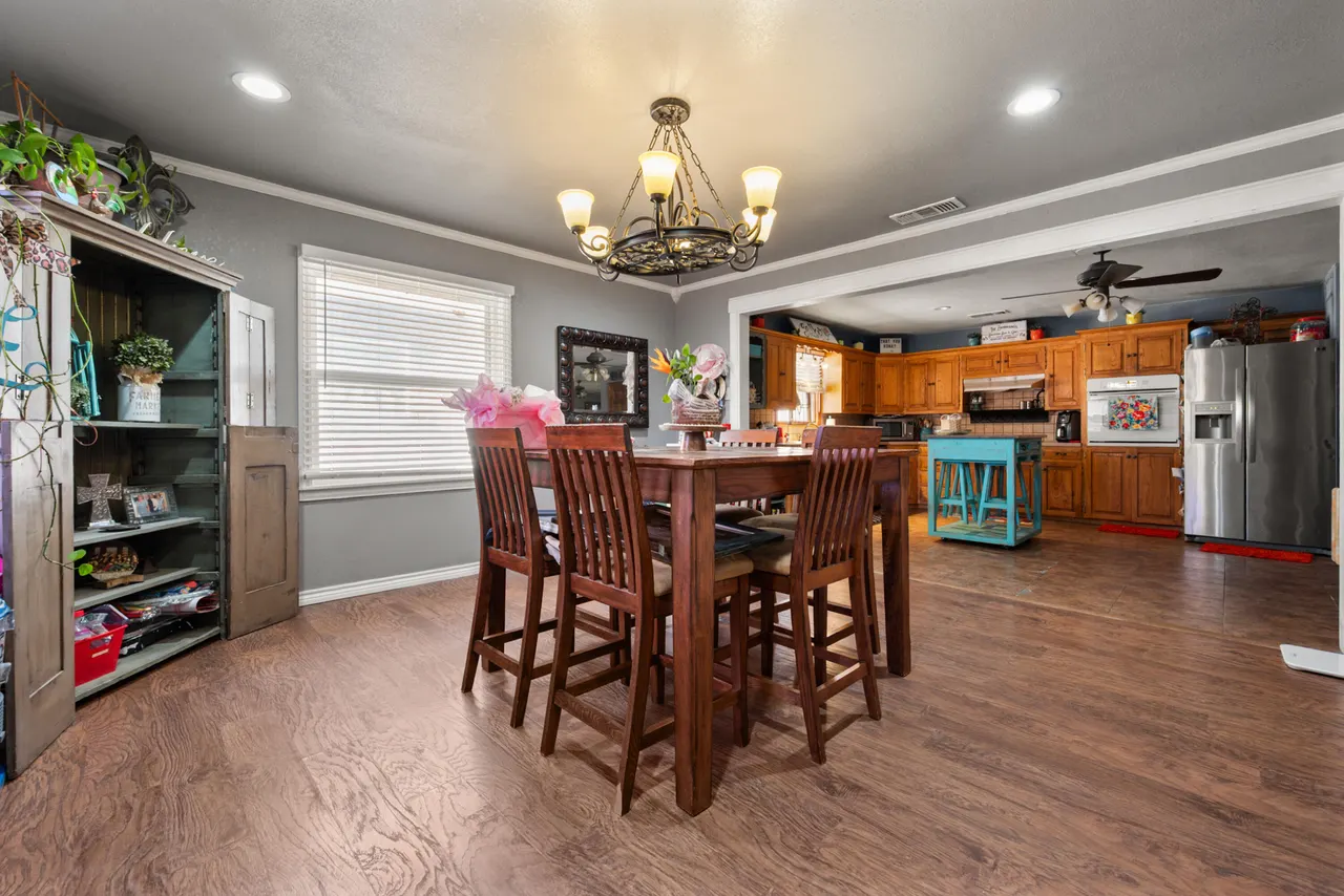Photo 18 — 1204 Garland Street, Plainview, TX 79072