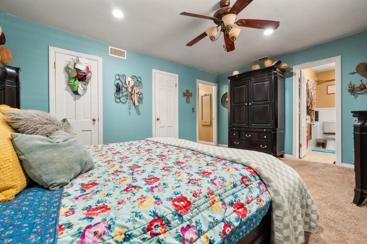 Photo 21 — 1204 Garland Street, Plainview, TX 79072