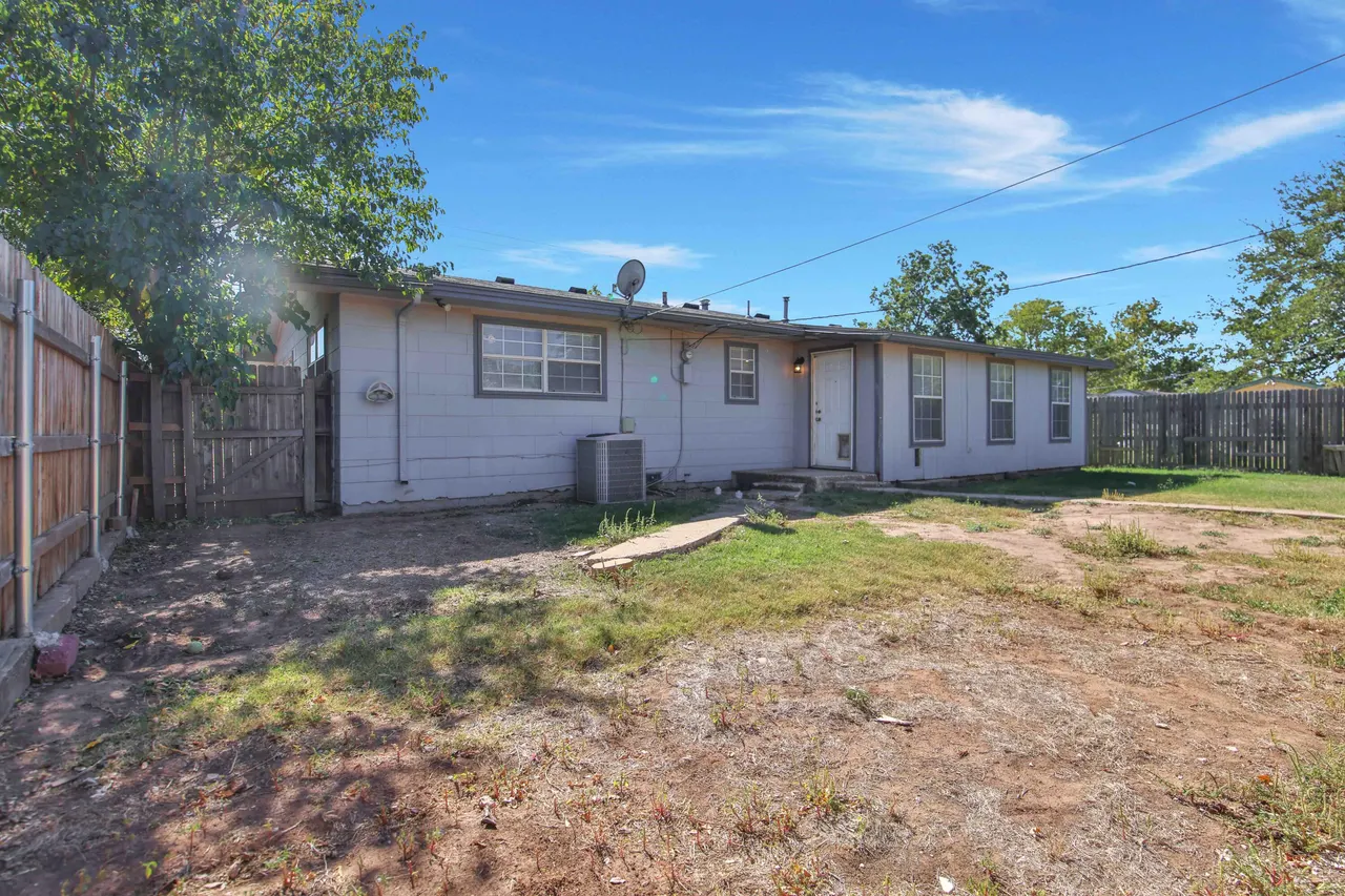Photo 30 — 4310 42nd Street, Lubbock, TX 79413