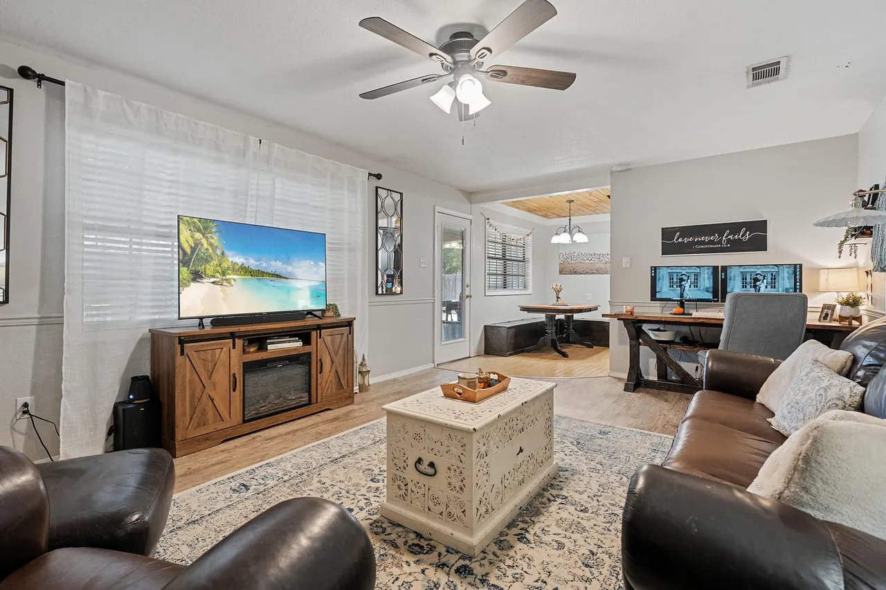 Photo 6 — 1011 13th Street, Shallowater, TX 79363
