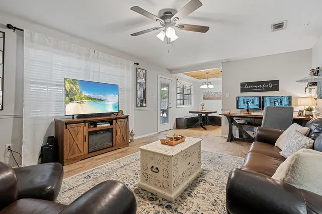 Photo 6 — 1011 13th Street, Shallowater, TX 79363