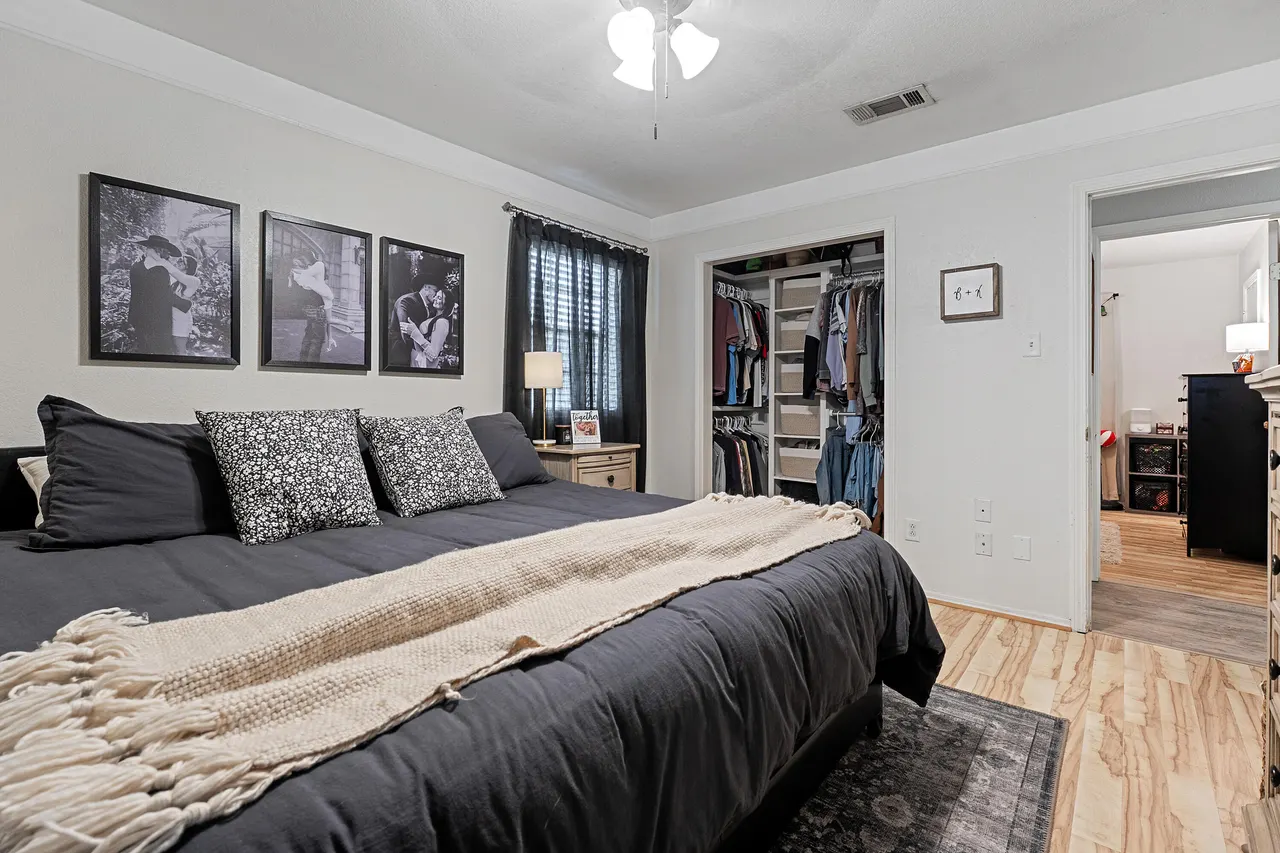 Photo 12 — 1011 13th Street, Shallowater, TX 79363