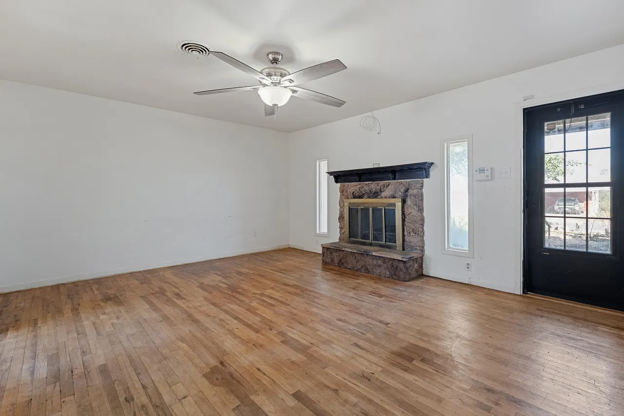 Photo 6 — 705 6th Street, Wolfforth, TX 79382