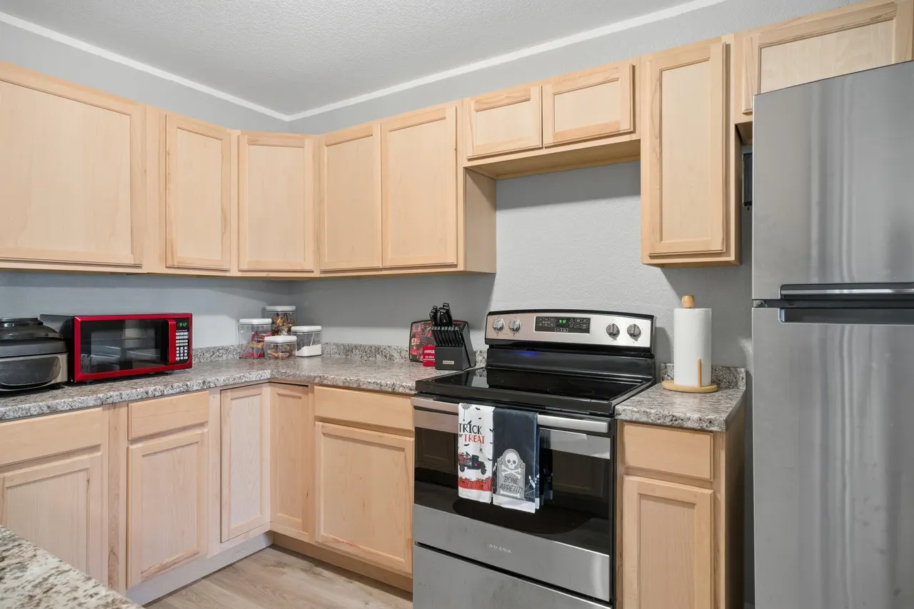 Photo 10 — 915 E Cardwell Street, Brownfield, TX 79316