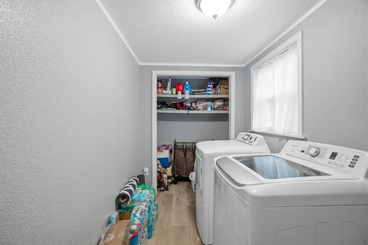 Photo 12 — 915 E Cardwell Street, Brownfield, TX 79316