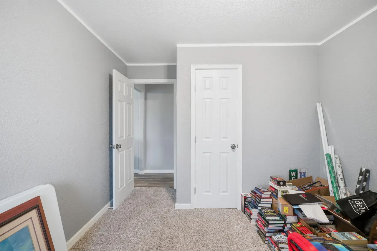 Photo 15 — 915 E Cardwell Street, Brownfield, TX 79316