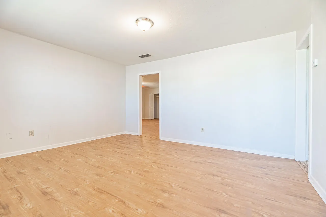 Photo 5 — 1806 E 5th Street Street, Petersburg, TX 79250